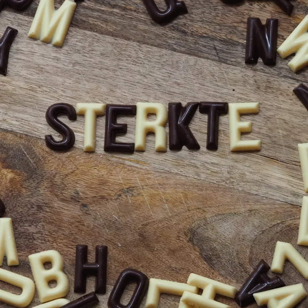 Sterkte - mini Chocolade letters