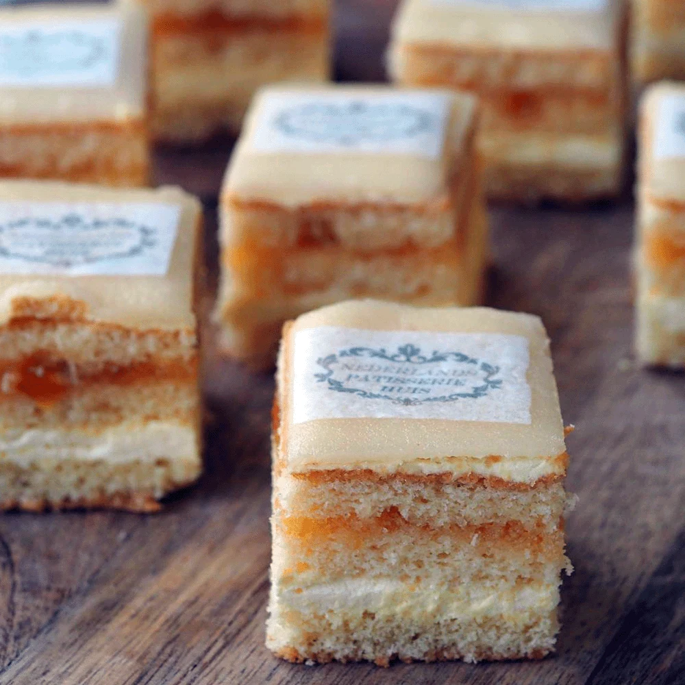 Petit Fours met logo — foto 3