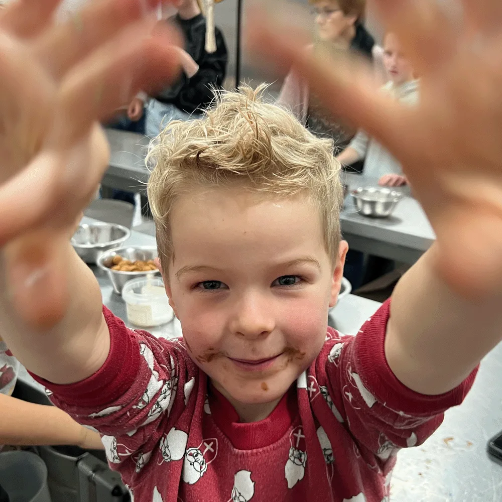 Workshop Chocoladeletter Versieren