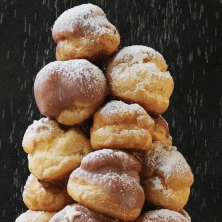 Slagroomsoesjes met chocolade