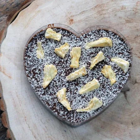 chocolade hart met kokos en ananas